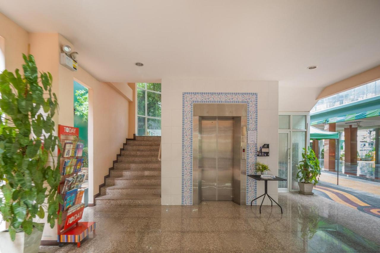 Sp Park Thaphra Hotel Bangkok Exterior photo